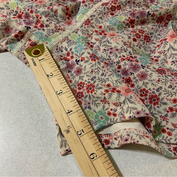 EVOLUTION AND CREATION Athletic Shorts Women’s L Red Purple Floral Side Pocket. - Picture 8 of 8